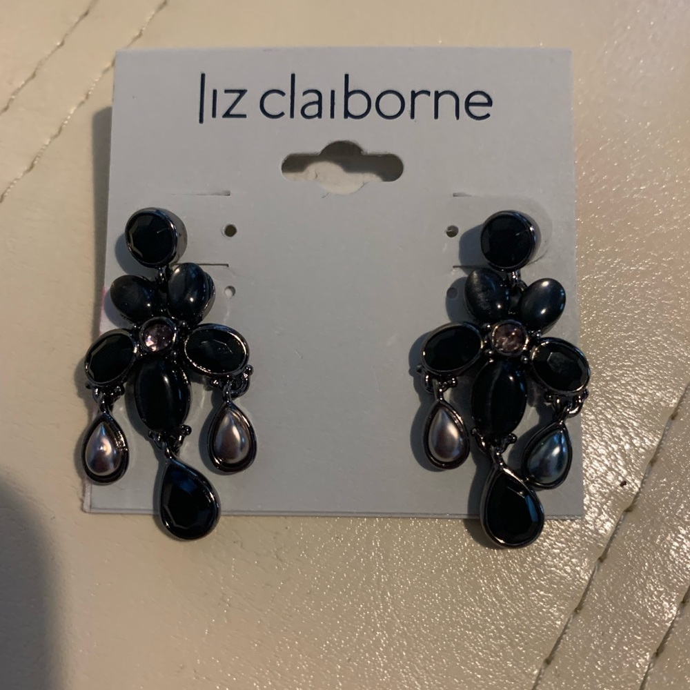 NWT Liz Claiborne Earrings